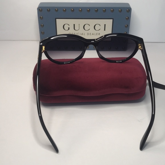 New🔥🔥 - GUCCI GG0631S ROUNDED MARMONT LOGO SUNGLASSES IN BLACK - Picture 11 of 15